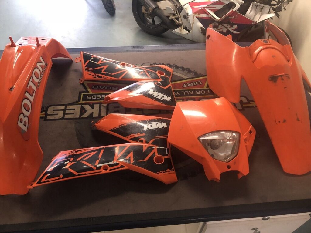 Ktm 250 Plastics Fairing Guard — Dirt Zaro Moto Australia