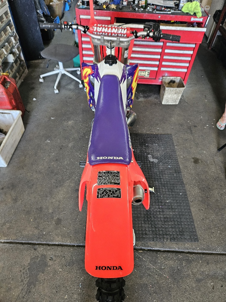 HONDA CR250 – 1995 – RESTORATION SOLD NOW – ONLY FOR DISPLAY - Image 14